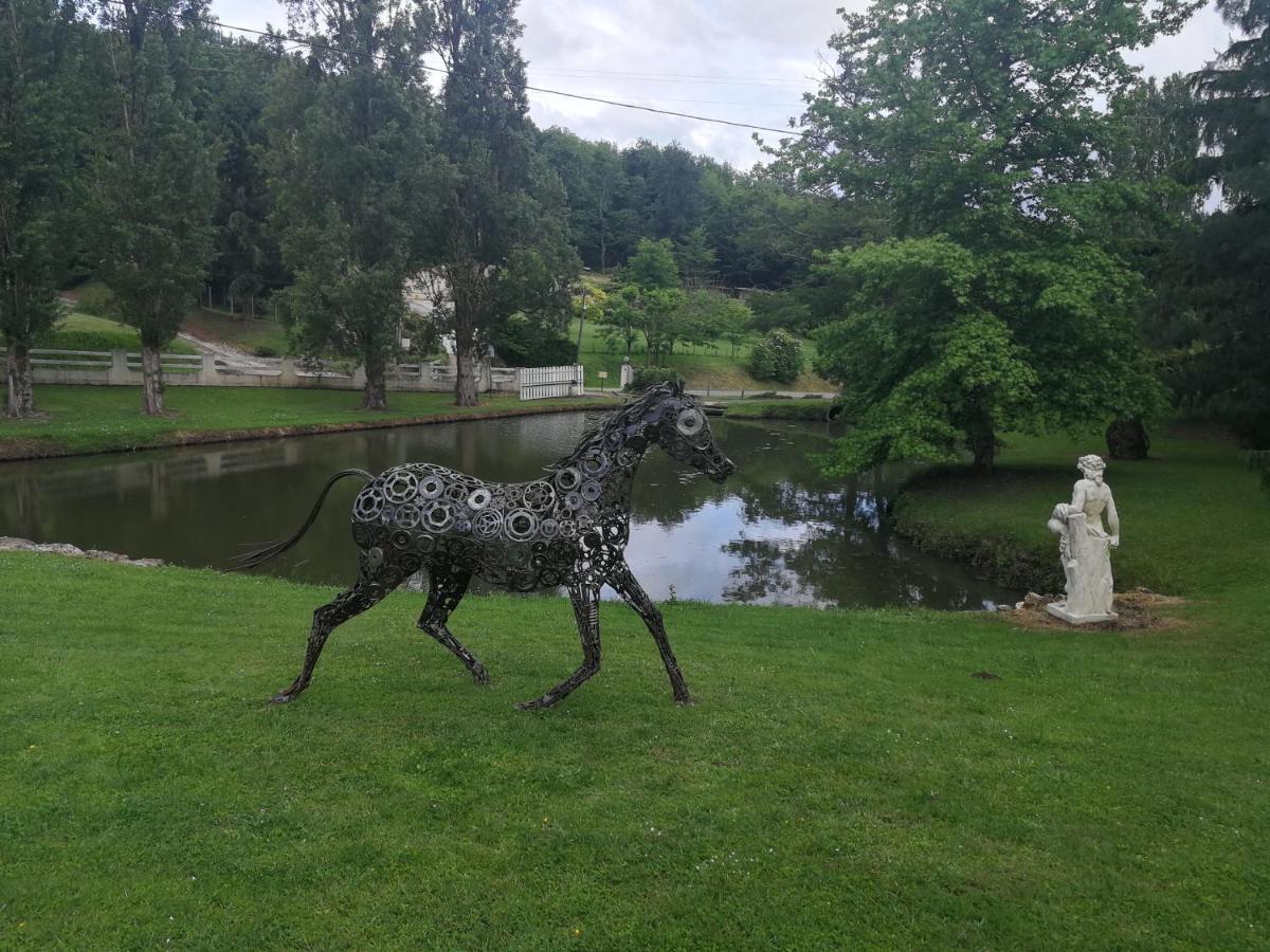 Le Jardin D Eau Lamothe-Montravel Exterior foto